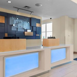 Holiday Inn Express & Suites Leander By Ihg